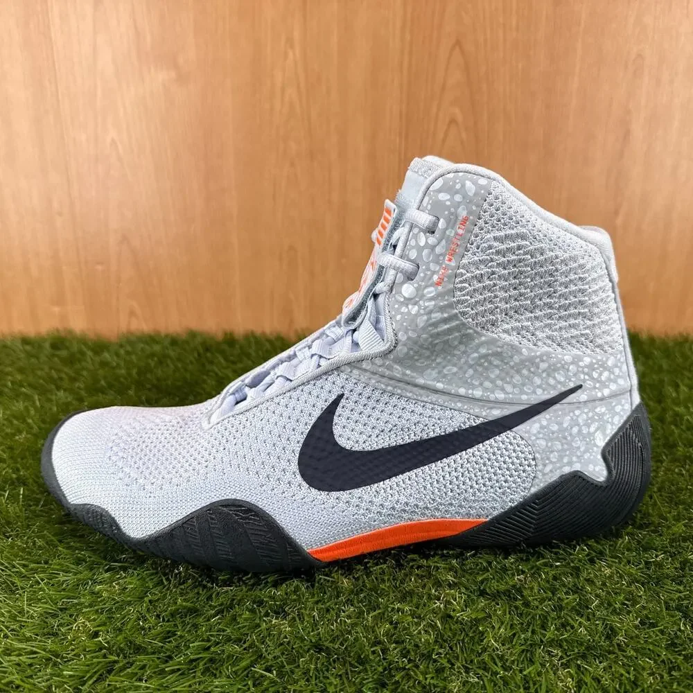 Nike tawa se